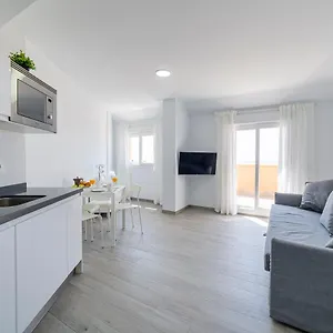 apartamentos-mar-de-coral-aguadulce.es-andalucia.com/